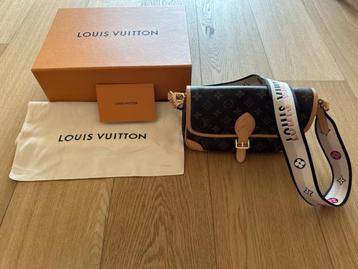 Louis Vuitton Diane dames tas  beschikbaar voor biedingen