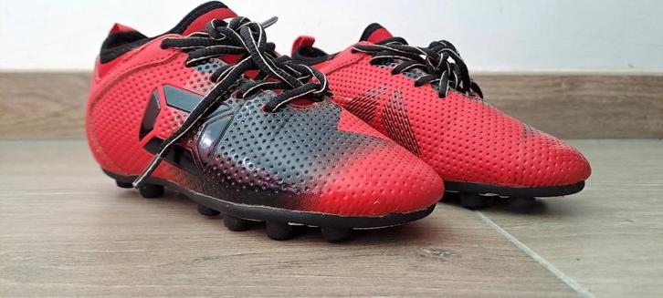 Kinder voetbalschoenen Stanno, maat EU 29 (UK 11 / USA 12)., Sport en Fitness, Voetbal, Zo goed als nieuw, Ophalen of Verzenden