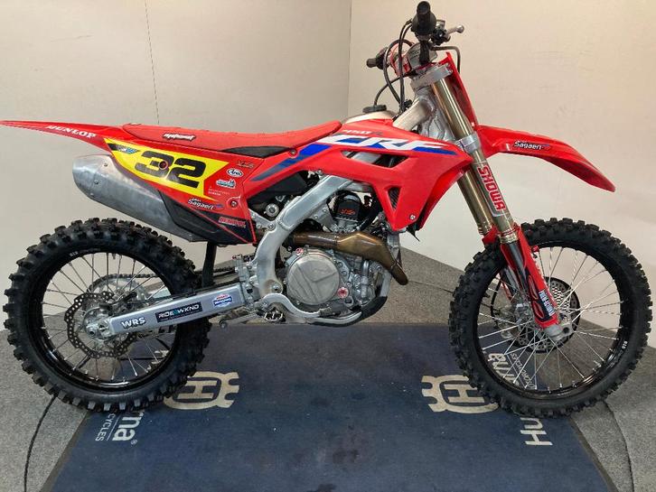 Honda CRF 450R MY'24 réf. LS 3246, Motos, Motos | Honda, Entreprise, Moto de cross, 1 cylindre, Enlèvement