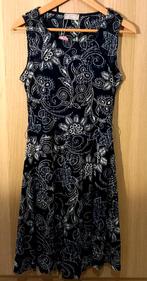 Robe neuve Cassis T36, Neuf, Cassis, Enlèvement, Bleu