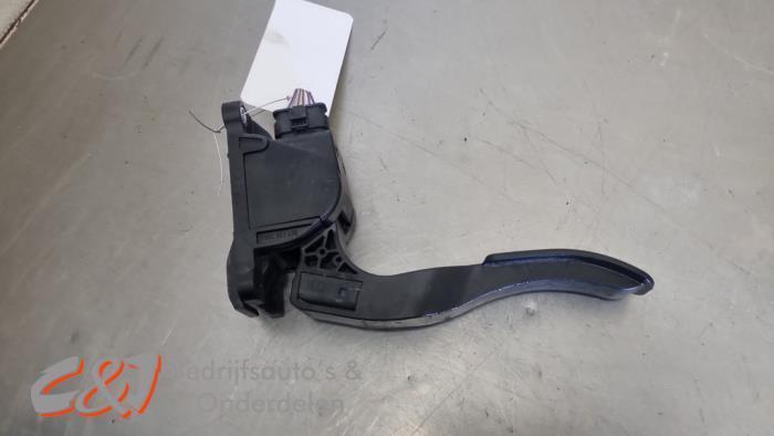 Gaspedaal van een Mercedes Vito, Auto-onderdelen, Interieur en Bekleding, Mercedes-Benz, Gebruikt, 3 maanden garantie, Ophalen of Verzenden