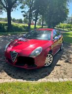 Alfa Romeo Giulietta 1.6 JTDM 105 ch, 5 places, Cuir, Achat, Hatchback