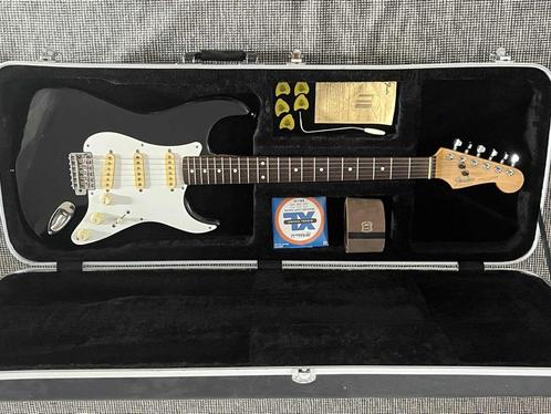 Fender Stratocaster 1989 Made in Japan met case en candy, Muziek en Instrumenten, Snaarinstrumenten | Gitaren | Elektrisch, Gebruikt