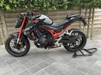 honda cb750 hornet **2300km** 4/2024 **nieuwe staat !! **, 2 cilinders, ABS, Motorrijbewijs A, Bedrijf