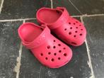 crocs rouge foncé C9, Enfants & Bébés, Vêtements de bébé | Chaussures & Chaussettes, Garçon, Crocs, Enlèvement ou Envoi, Bottines