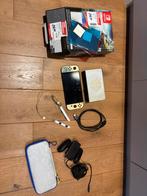 Nintendo switch Oled Zelda limited edition, Games en Spelcomputers, Ophalen of Verzenden, Zo goed als nieuw, Met 2 controllers