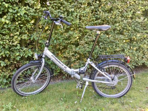 FORMULA plooi fiets in perfecte staat met stevige opbergtas, Fietsen en Brommers, Fietsen | Vouwfietsen, Zo goed als nieuw, Versnellingen