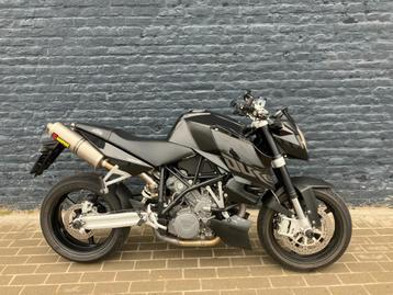 KTM superduke 990 LC8 17353Km !!! in topstaat met garantie beschikbaar voor biedingen
