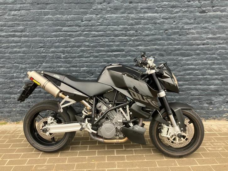 KTM superduke 990 LC8 17353Km !!! in topstaat met garantie, Motoren, Motoren | KTM, Bedrijf, Naked bike, meer dan 35 kW, 2 cilinders