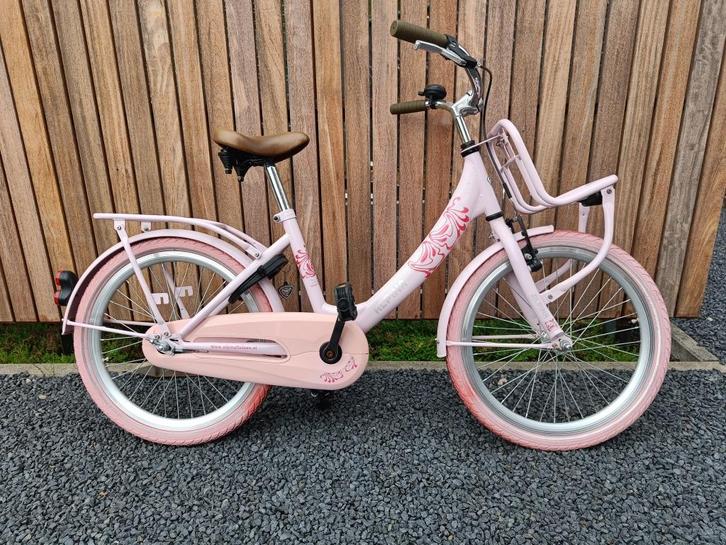 Meisjesfiets  6 tot 9 jaar, Fietsen en Brommers, Fietsen | Meisjes, Zo goed als nieuw, Ophalen