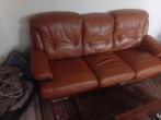 Lederen salon, Ophalen, Zo goed als nieuw
