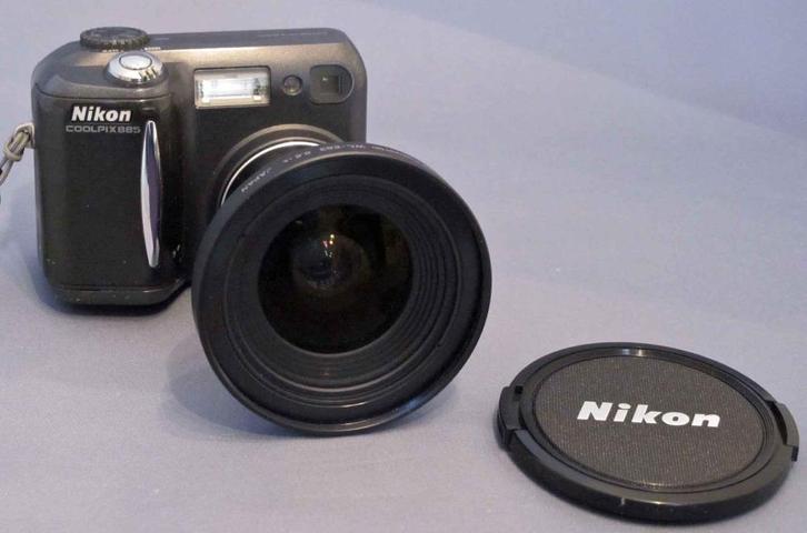 NIKON COOLPIX 885 + WC-E63 groothoeklens, Audio, Tv en Foto, Fotocamera's Digitaal, Zo goed als nieuw, Compact, Nikon, Minder dan 4 keer