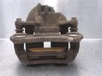 REMKLAUW RECHTS VOOR ABS Colt (Z2 / Z3) (323281134), Gebruikt, Mitsubishi