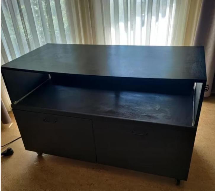 verplaatsbare werktafel of TV kast, Maison & Meubles, Armoires | Mobilier de télévision, Comme neuf, Autres matériaux, Enlèvement