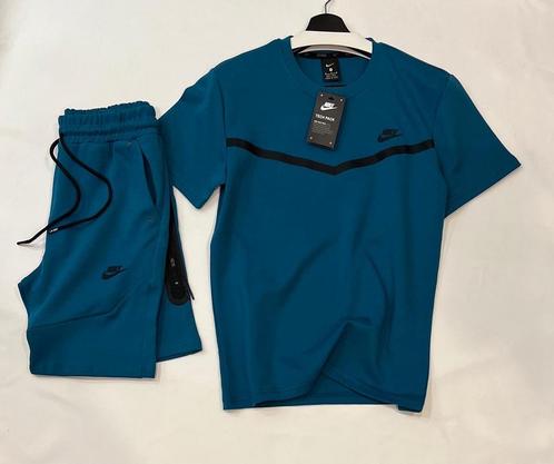 Nike Tech Pack Ensemble T-shirt + Short, Kleding | Heren, Sportkleding, Nieuw, Blauw, Ophalen of Verzenden