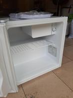 mini frigo comme neuf, Elektronische apparatuur, Koelkasten en IJskasten, Ophalen, Minder dan 85 cm, 45 tot 60 cm, Met vriesvak