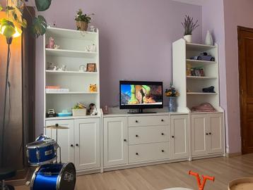 Hauga wandkast en commode beschikbaar voor biedingen