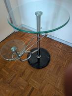 vintage desing

Bijzettafeltje, Gebruikt, Rond, Glas, Vintage desing