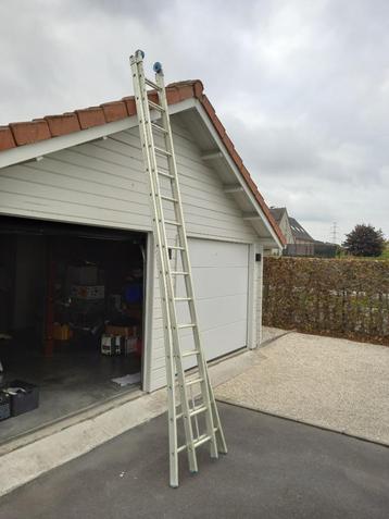 Aluminium schuifladder 2 x 15 treden beschikbaar voor biedingen