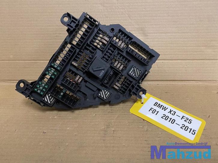BMW 5 7 SERIE F01 F10 Zekeringkast 921085702, Auto-onderdelen, Elektronica en Kabels, BMW, Gebruikt