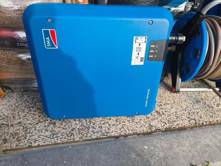 SMA omvormer 3fase 8000W, Doe-het-zelf en Bouw, Zonnepanelen en Toebehoren, Gebruikt, Overige typen, 200 wattpiek of meer, Ophalen