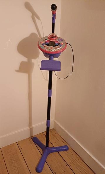 Vtech Kidi Superstat karaokeset met sfeerverlichting beschikbaar voor biedingen