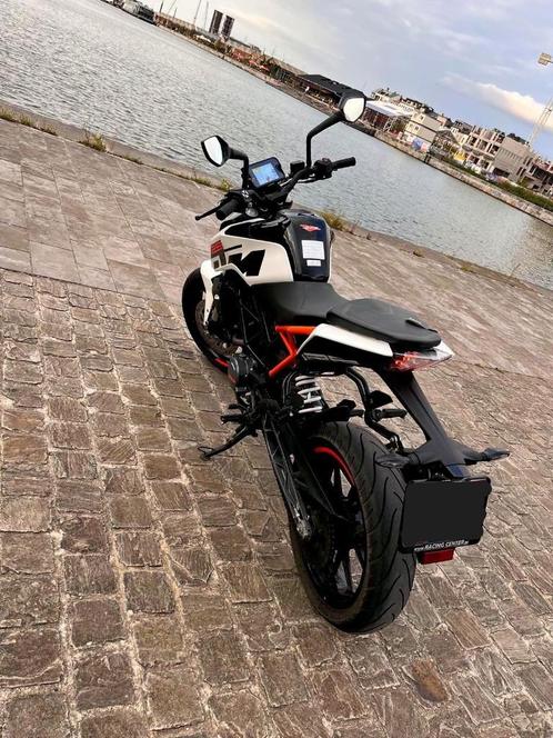 Ktm Duke, Motoren, Motoren | KTM, Particulier, Naked bike, 11 kW of minder, 1 cilinder, Minimaal motorrijbewijs A1, ABS, Ophalen