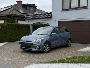 Hyundai i20/Automaat/Carplay/Camera/Zetelverwarming/Cruise c beschikbaar voor biedingen