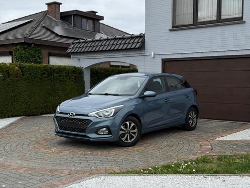 Hyundai i20/Automaat/Carplay/Camera/Zetelverwarming/Cruise c, Auto's, Hyundai, Bedrijf, Te koop, i20, ABS, Achteruitrijcamera