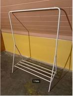 Étagère à vêtements, Enlèvement