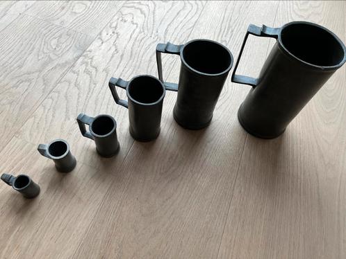 Unieke verzameling tinnen maatbekers Duvivier (Gent), Antiek en Kunst, Antiek | Tin, Ophalen of Verzenden