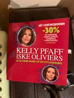 Kelly Pfaff - Iske Oliviers - stylingbijbel, Ophalen of Verzenden, Zo goed als nieuw
