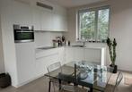 Appartement te huur in Sint-Andries, 2 slpks, 72 kWh/m²/jaar, Appartement, 2 kamers, 90 m²