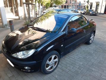 Peugeot 206cc, Auto's, Peugeot, Voorwielaandrijving, Stof, Zwart, 4 cilinders