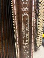 Accordeon “AUG DE WAELE BRUXELLES”, Muziek en Instrumenten, Accordeons, Met riemen, Zo goed als nieuw, Knopaccordeon, Ophalen