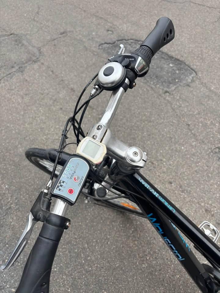 Bike for selling, Fietsen en Brommers, Fietsen | Heren | Herenfietsen, Gebruikt, Ophalen