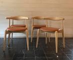 Carl Hansen & Son CH20 Elbow Chair (4 stuks)., Huis en Inrichting, Vier, Hout, Bruin, Zo goed als nieuw