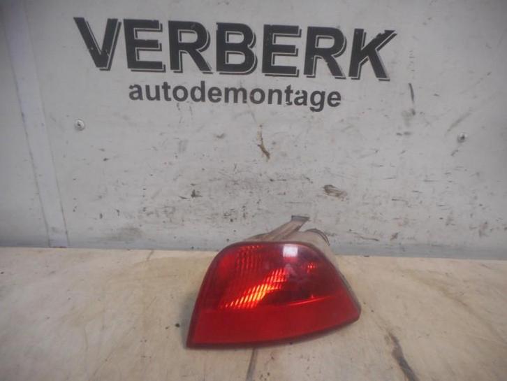 PHARE ANTI BROUILLARD ARRIÈRE Ford Focus 2 (1m5115501ac), Autos : Pièces & Accessoires, Éclairage, Ford, Utilisé