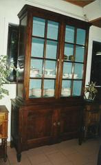 ancienne vitrine Louis XVI de Namur, Ophalen of Verzenden, Gebruikt, Eikenhout, Met deur(en)