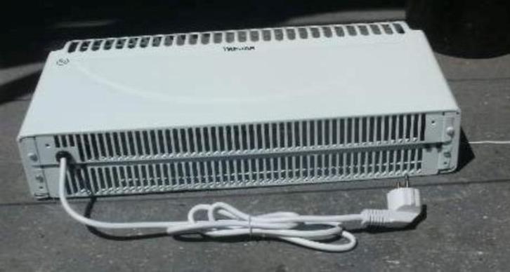 bijverwarming Tristar KA5911 + Elta 9741, Maison & Meubles, Poêles, Utilisé, Suspendu, Autres types, Électrique, Enlèvement ou Envoi