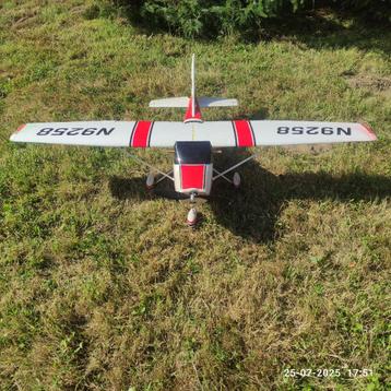 Cessna 182 beschikbaar voor biedingen