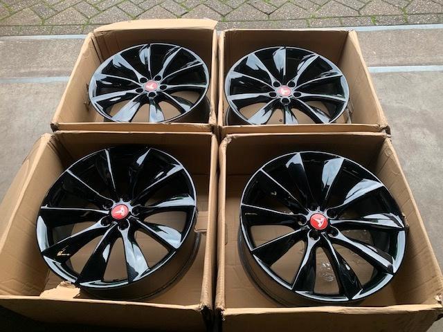 ZGAN ORIGINELE 21 INCH TESLA MODEL S TURBINE VELGEN + TPMS, Auto diversen, Tuning en Styling, Ophalen of Verzenden