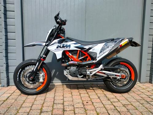 ktm 690 smc r, Motoren, Motoren | KTM, Particulier, SuperMoto, meer dan 35 kW, 1 cilinder, Motorrijbewijs A, ABS, LED Verlichting