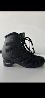 Edea Piano Skates for Figure Skating, Sport en Fitness, Ophalen of Verzenden, Gebruikt, Dames