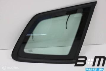 Zijruit rechts achter Skoda Karoq beschikbaar voor biedingen