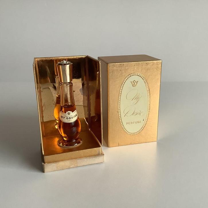 Oud parfumflesje My Desire van Tilford, Verzamelen, Parfumverzamelingen, Gebruikt, Miniatuur, Gevuld, Ophalen of Verzenden