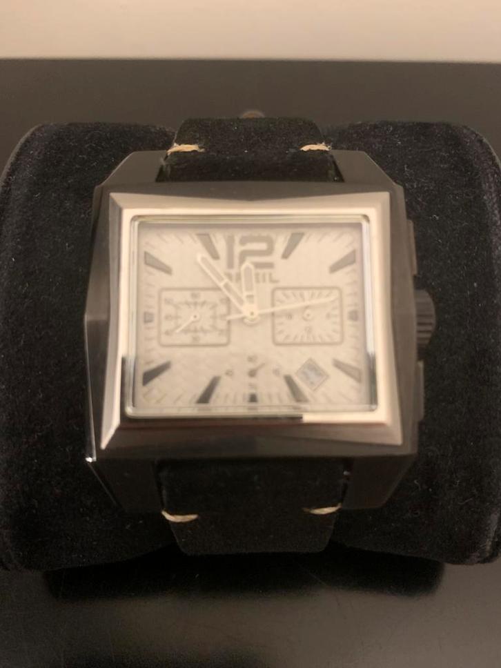 Breil chronograaf horloge met vintage design, Antiek en Kunst, Antiek | Klokken, Ophalen of Verzenden