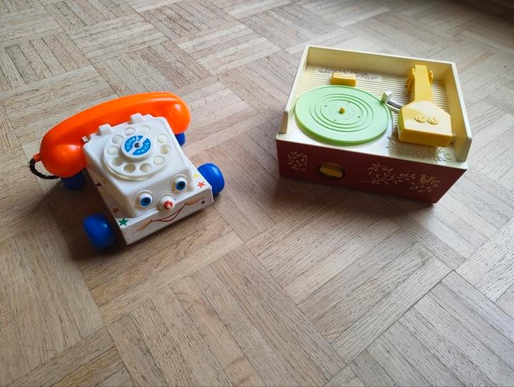 Fisher price Vintage telefoon en platenspeler, Kinderen en Baby's, Speelgoed | Overig, Zo goed als nieuw, Jongen of Meisje, Ophalen of Verzenden