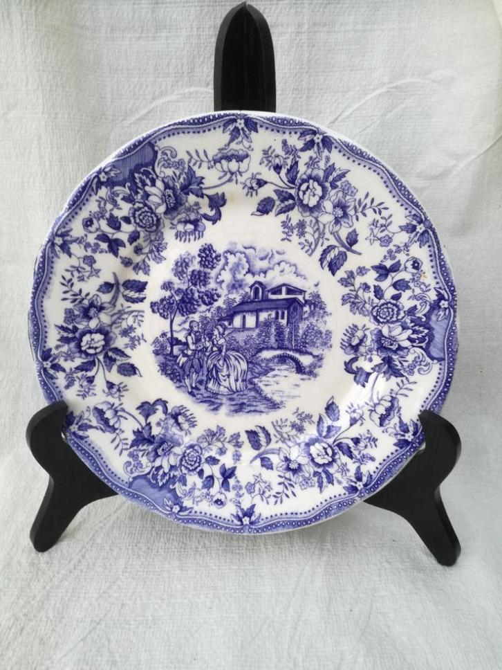 2 belles assiettes bleues, Antiquités & Art, Antiquités | Assiettes décoratives & Carrelages, Enlèvement ou Envoi