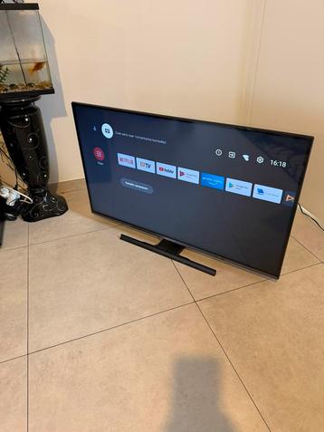 Tv te koop in prima staat beschikbaar voor biedingen
